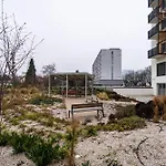 Brand New Modern - Workspace Balcony & Parking ברטיסלאבה