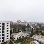 Brand New Modern - Workspace Balcony & Parking * ברטיסלאבה