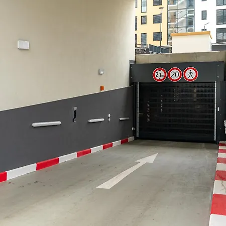 Brand New Modern - Workspace Balcony & Parking Lejlighed