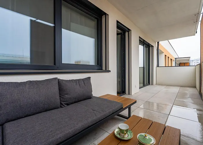 Brand New Modern - Workspace Balcony & Parking דירה