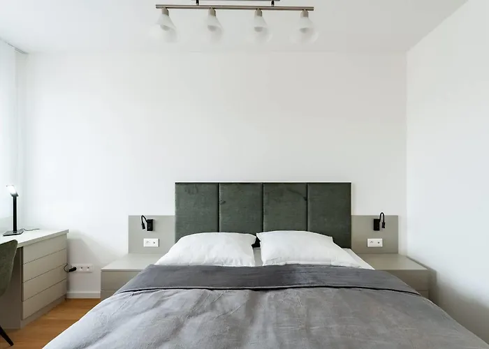 Brand New Modern - Workspace Balcony & Parking *