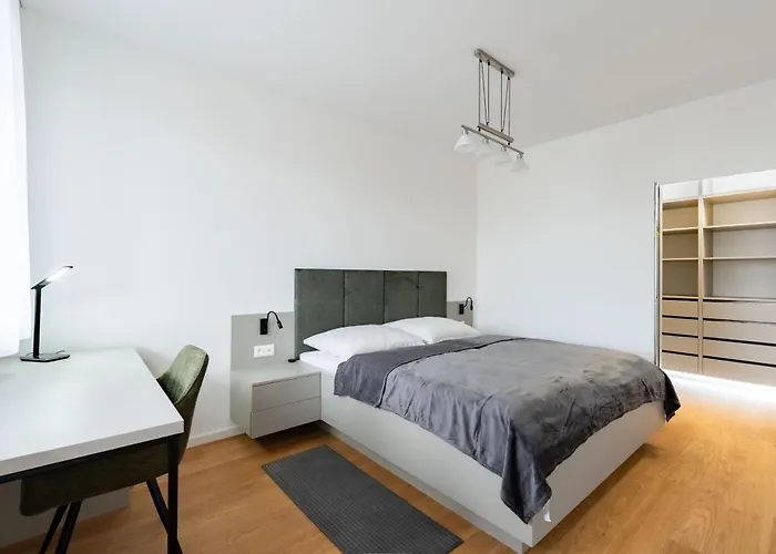 Brand New Modern - Workspace Balcony & Parking Lejlighed Bratislava