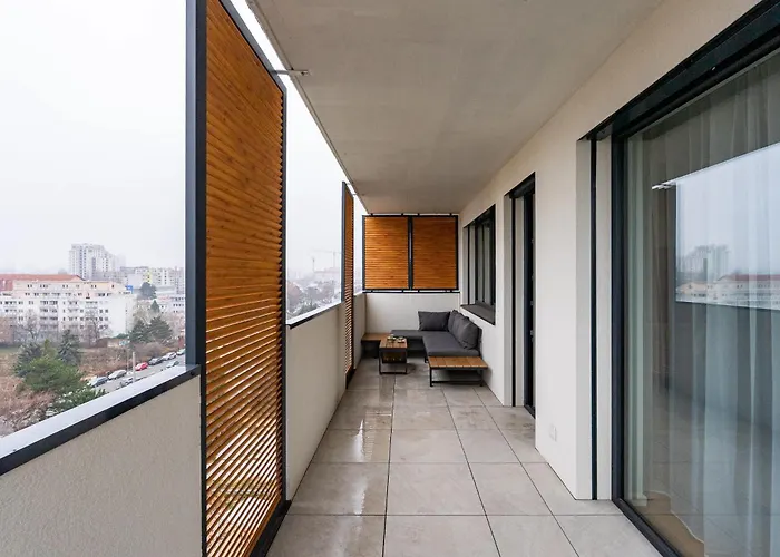 Brand New Modern - Workspace Balcony & Parking