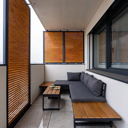 Lägenhet Brand New Modern - Workspace Balcony & Parking *